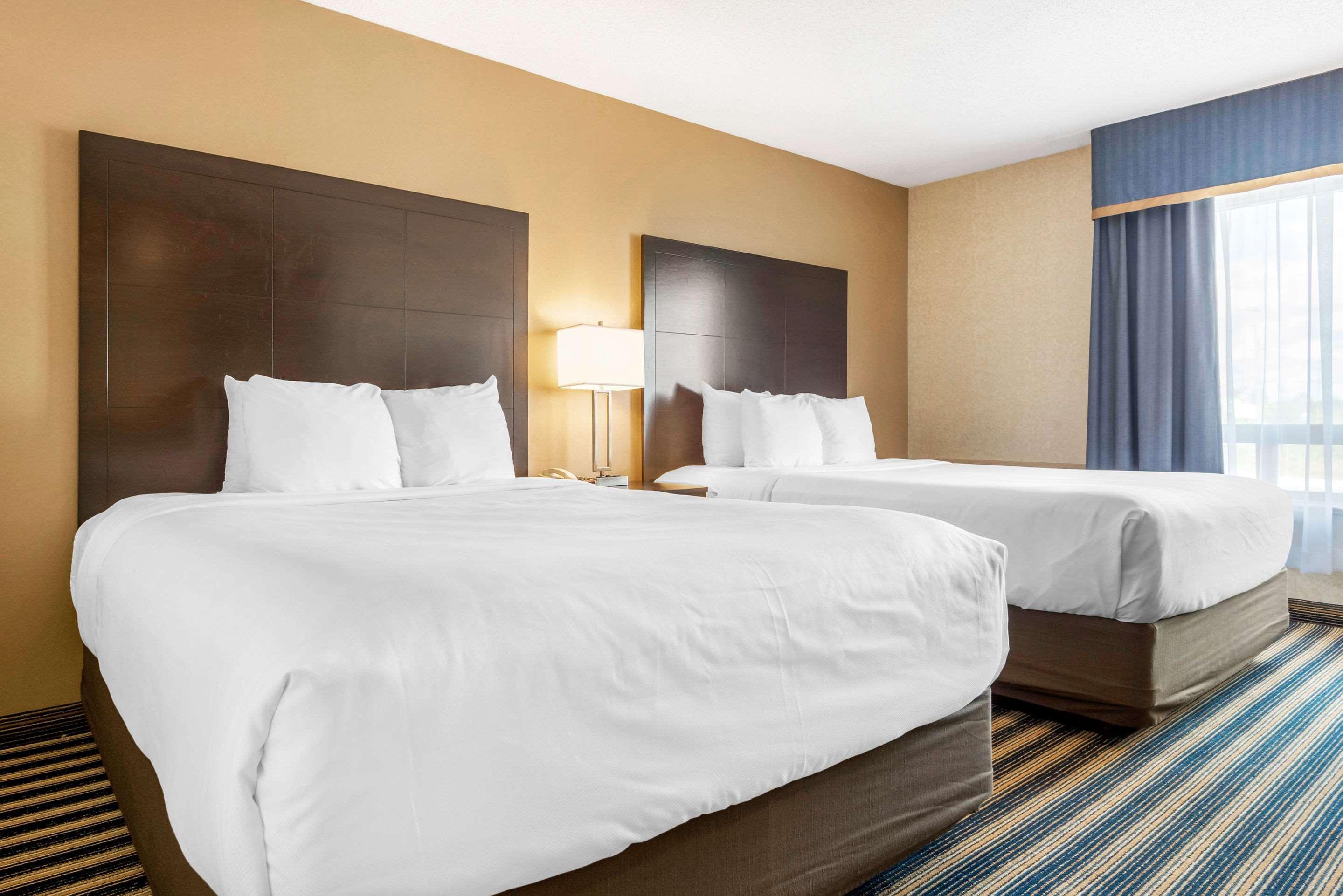 Comfort Inn St. Thomas Extérieur photo