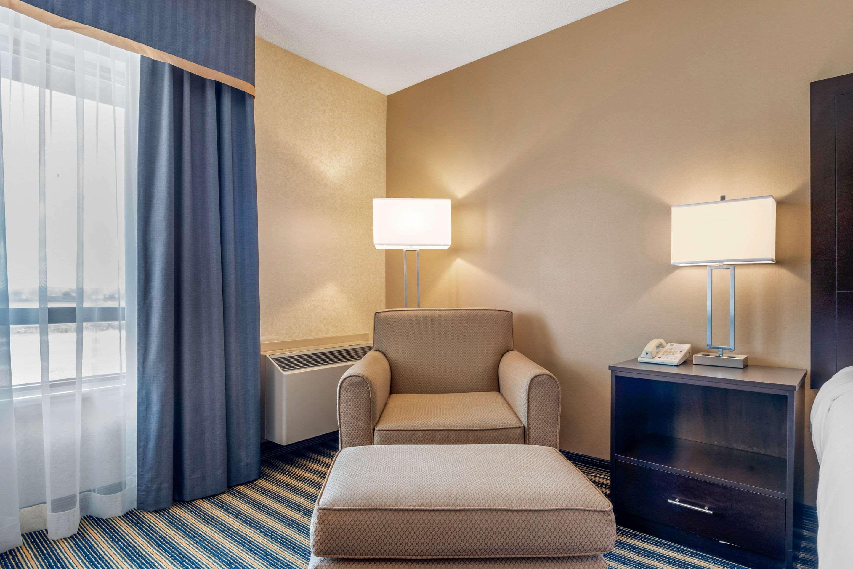 Comfort Inn St. Thomas Extérieur photo