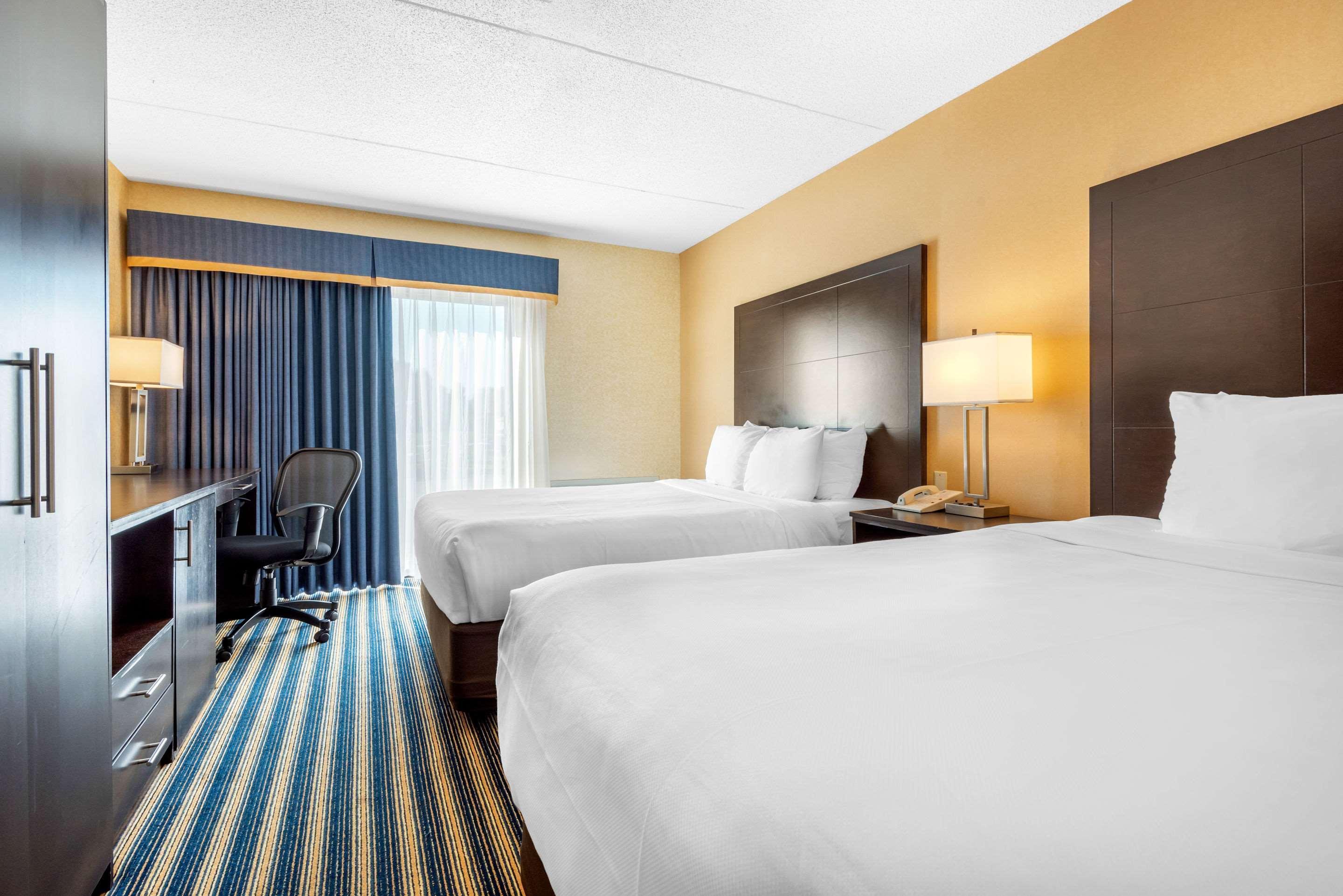 Comfort Inn St. Thomas Extérieur photo