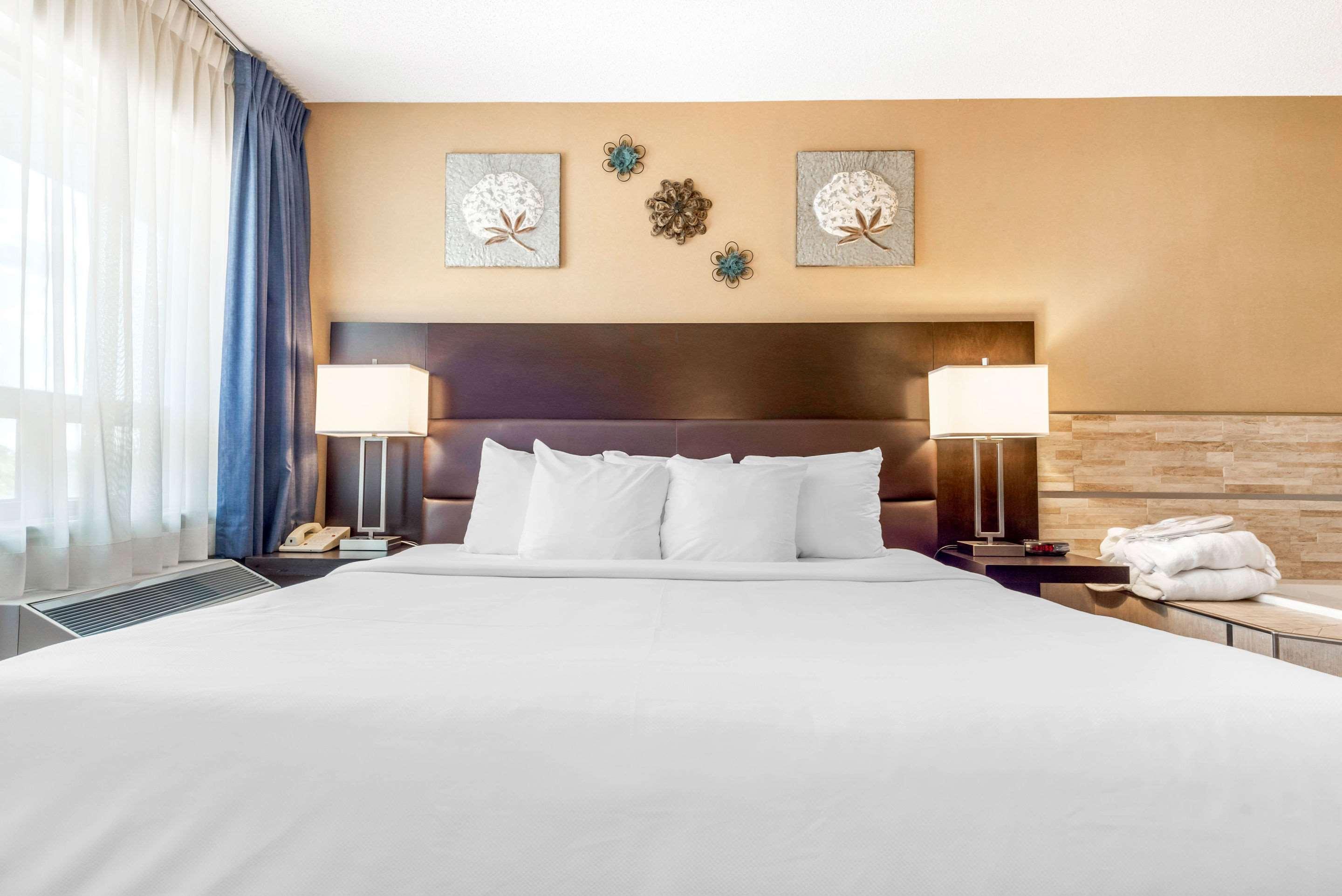 Comfort Inn St. Thomas Extérieur photo