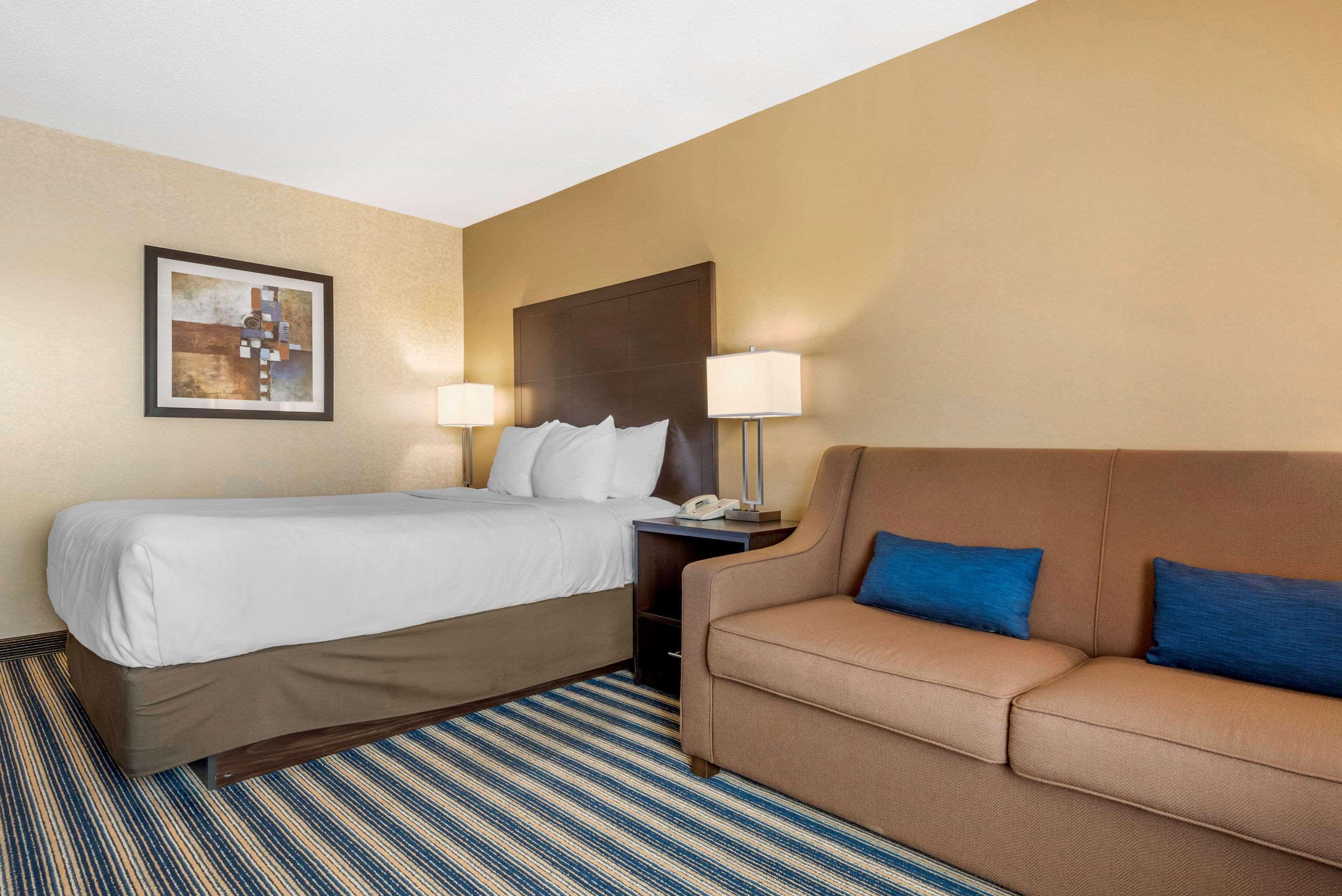 Comfort Inn St. Thomas Extérieur photo