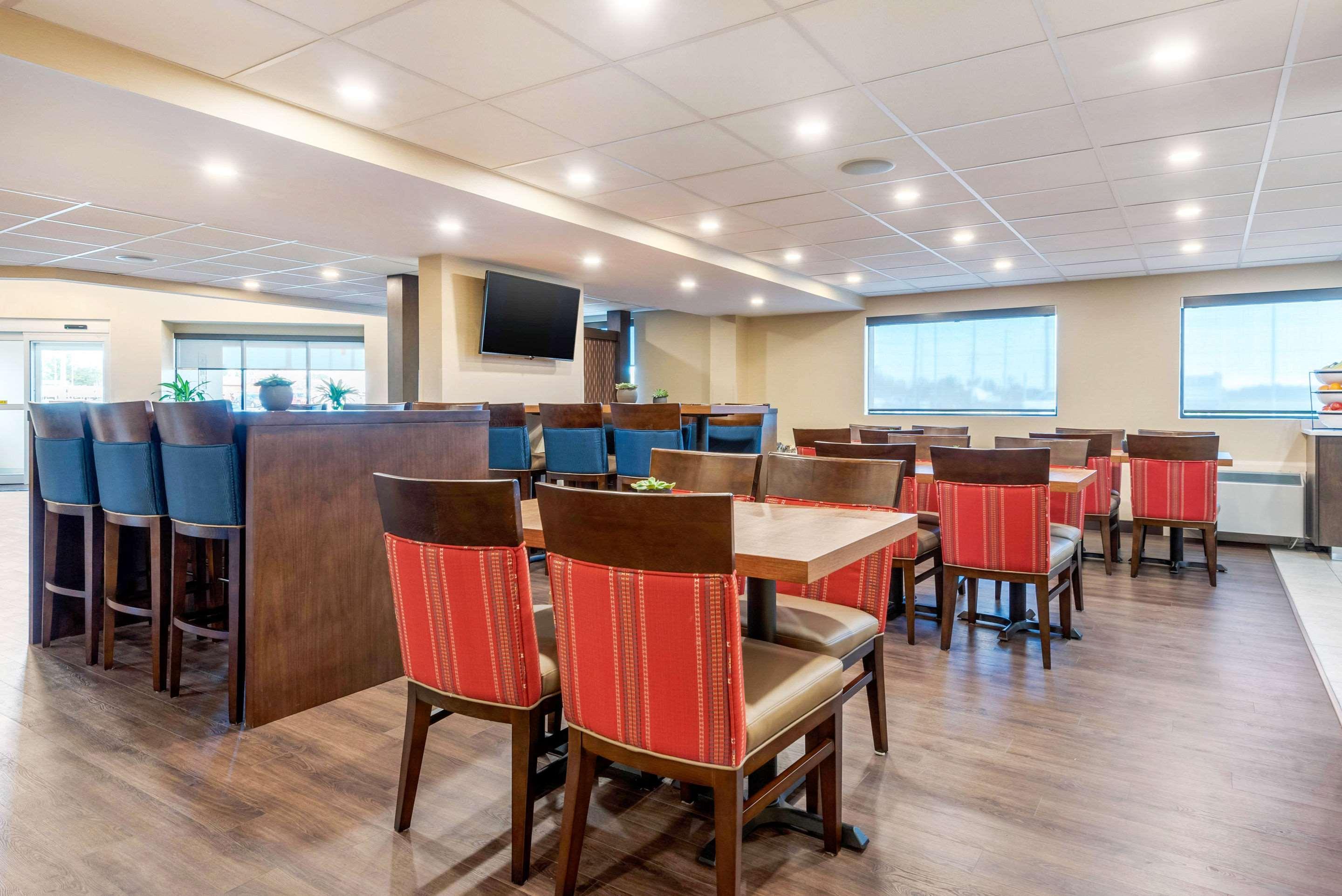 Comfort Inn St. Thomas Extérieur photo