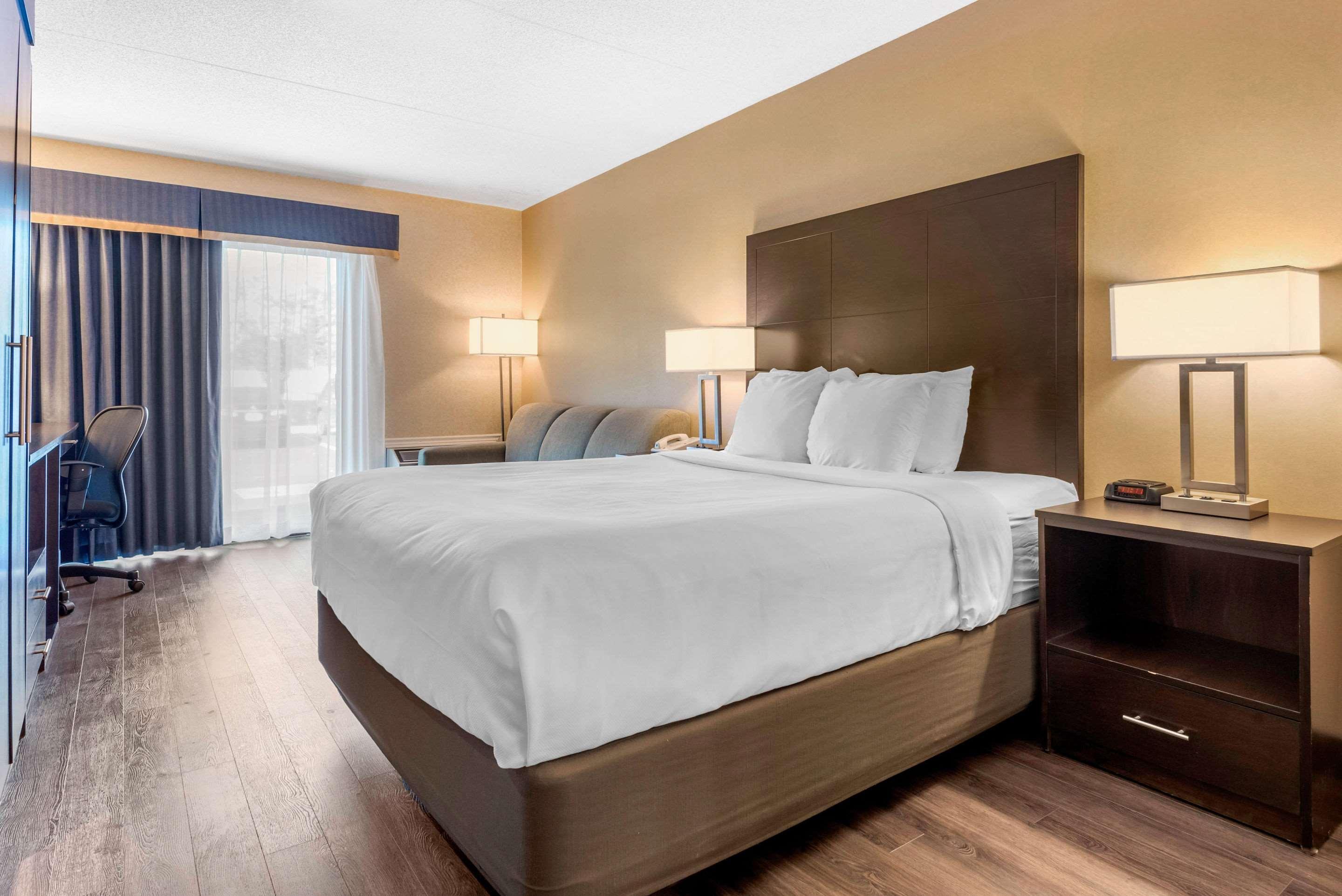 Comfort Inn St. Thomas Extérieur photo