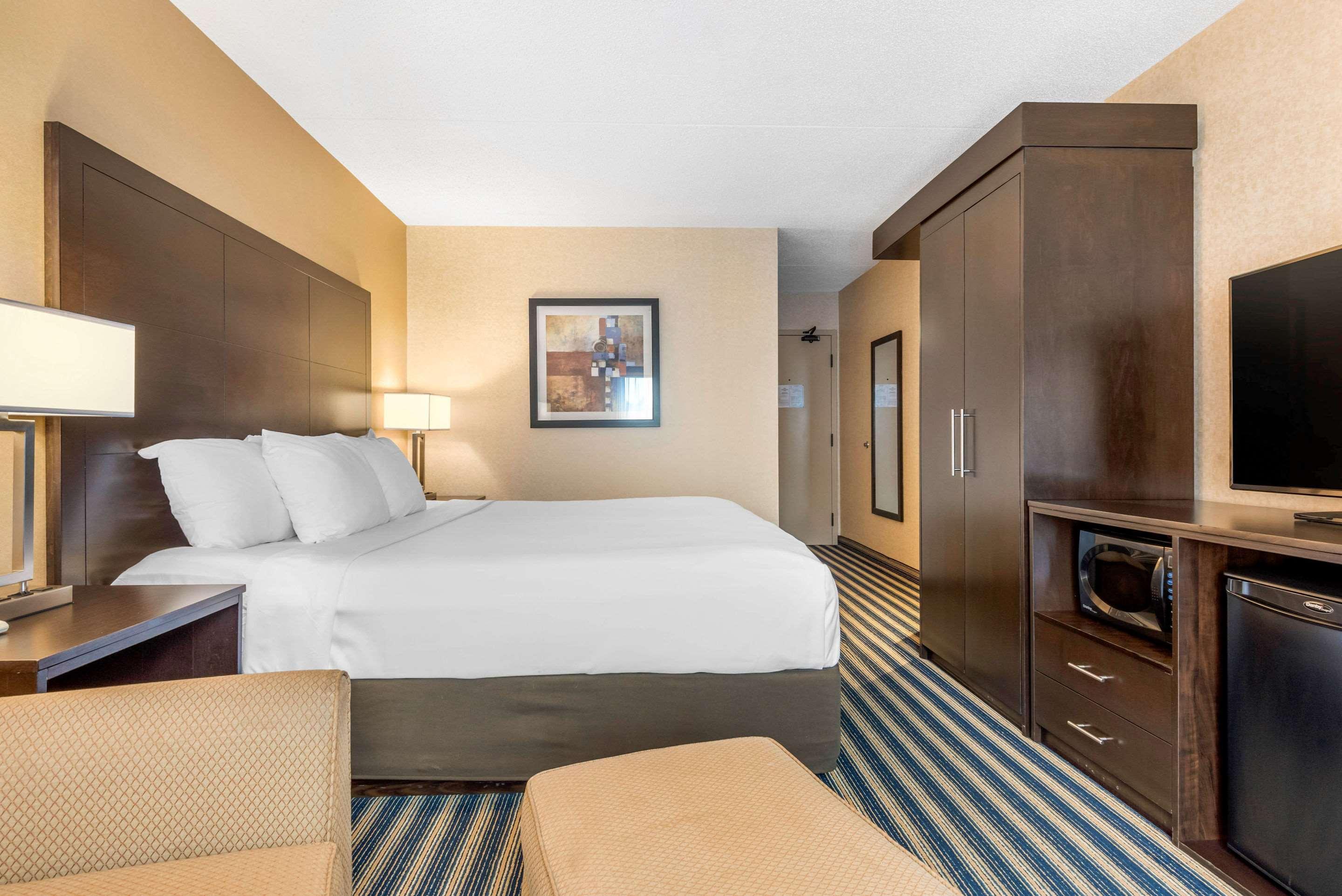 Comfort Inn St. Thomas Extérieur photo