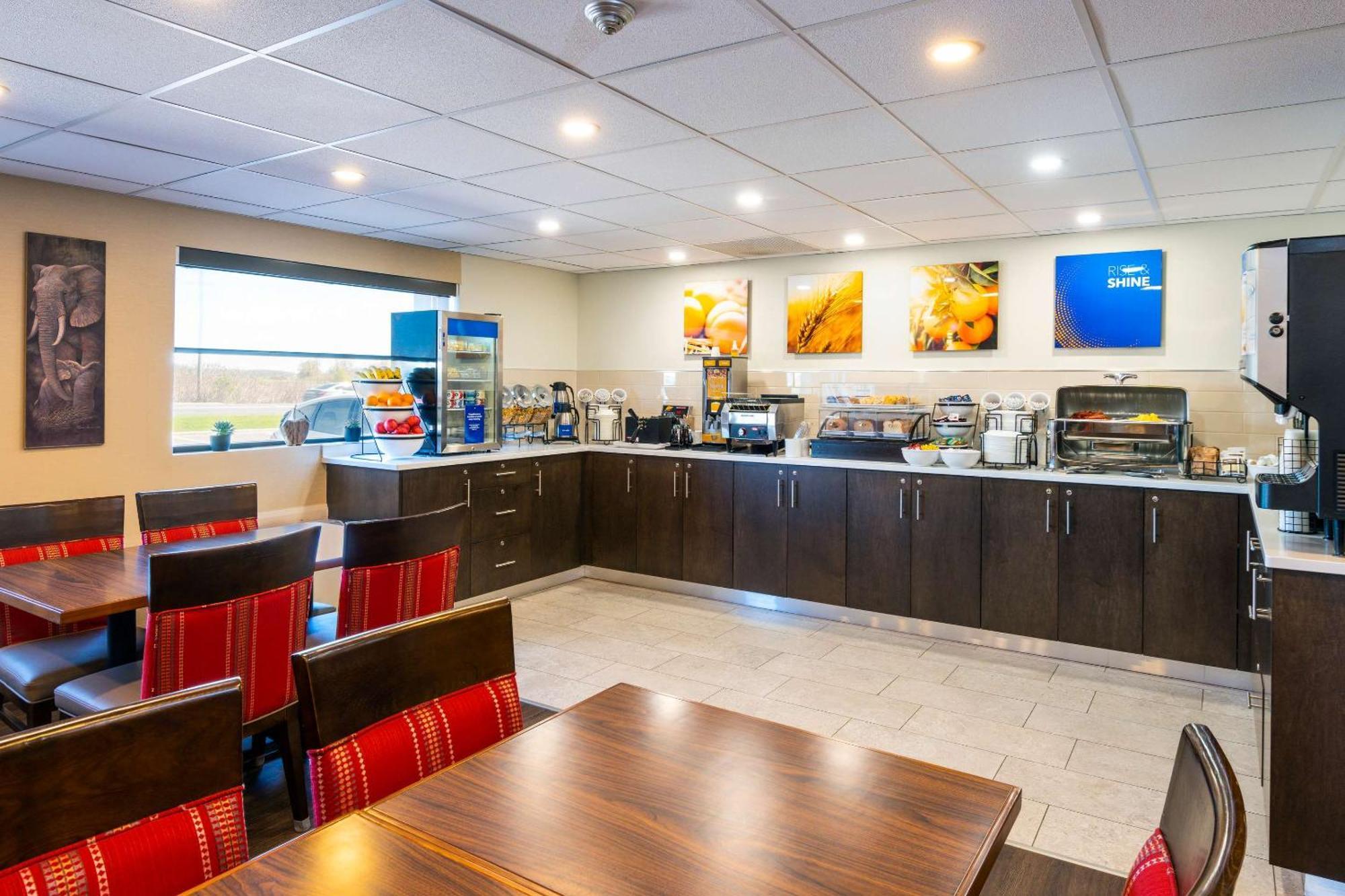 Comfort Inn St. Thomas Extérieur photo