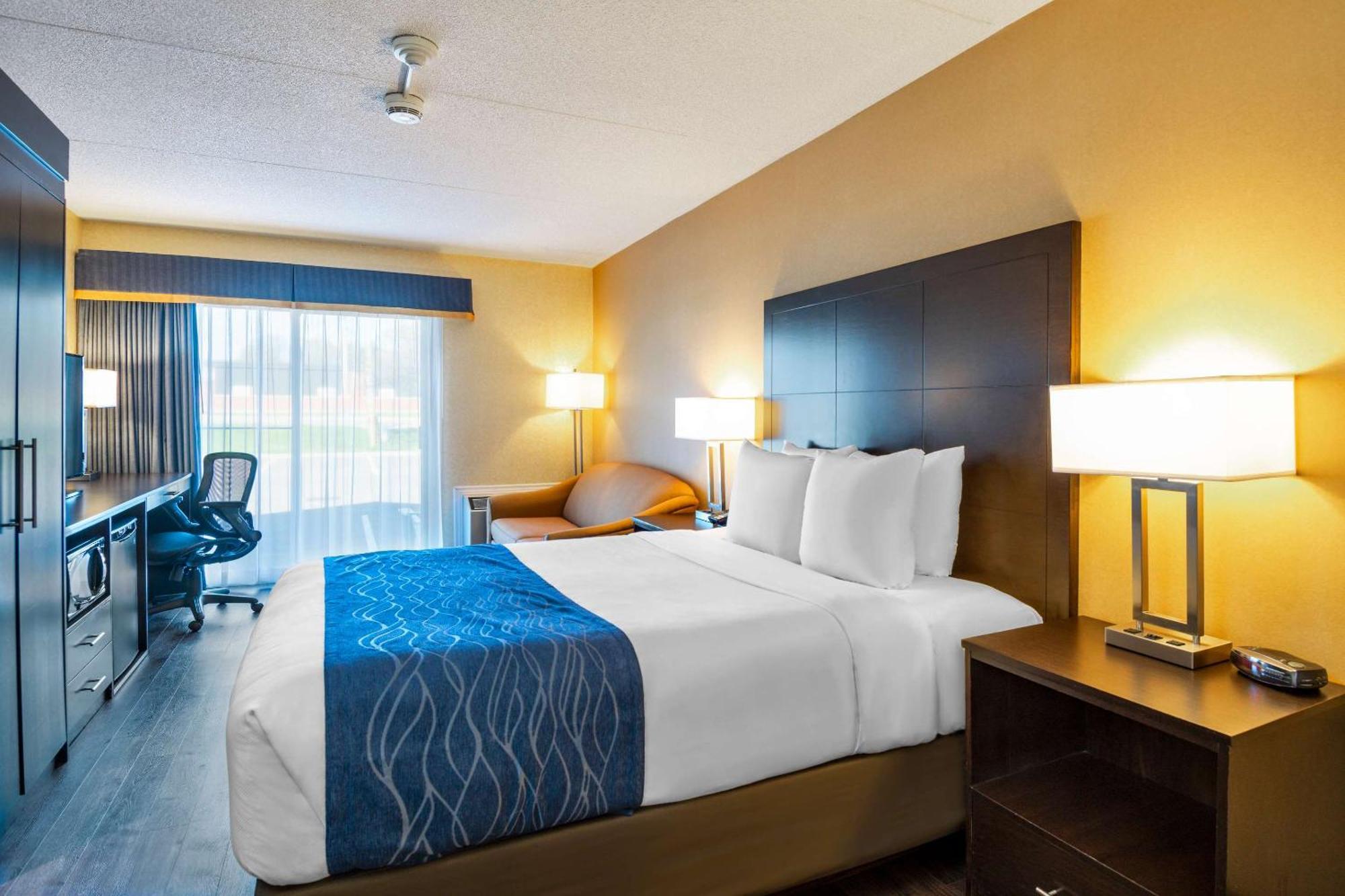 Comfort Inn St. Thomas Extérieur photo